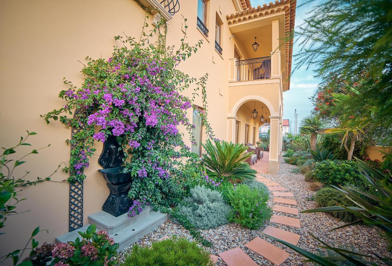 Silver Coast Beach Residence باليال المظهر الخارجي الصورة